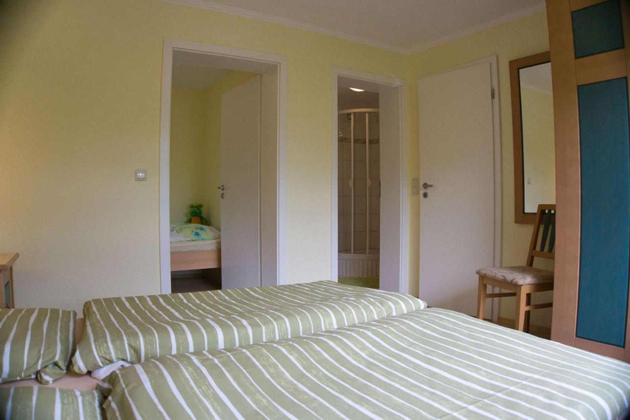 F-1042 Ferienwohnung Enna Sellin  Exteriör bild