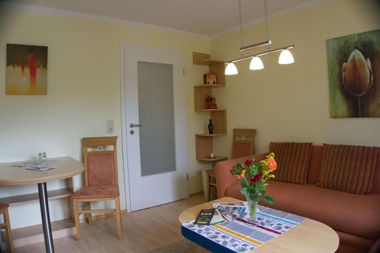 F-1042 Ferienwohnung Enna Sellin  Exteriör bild
