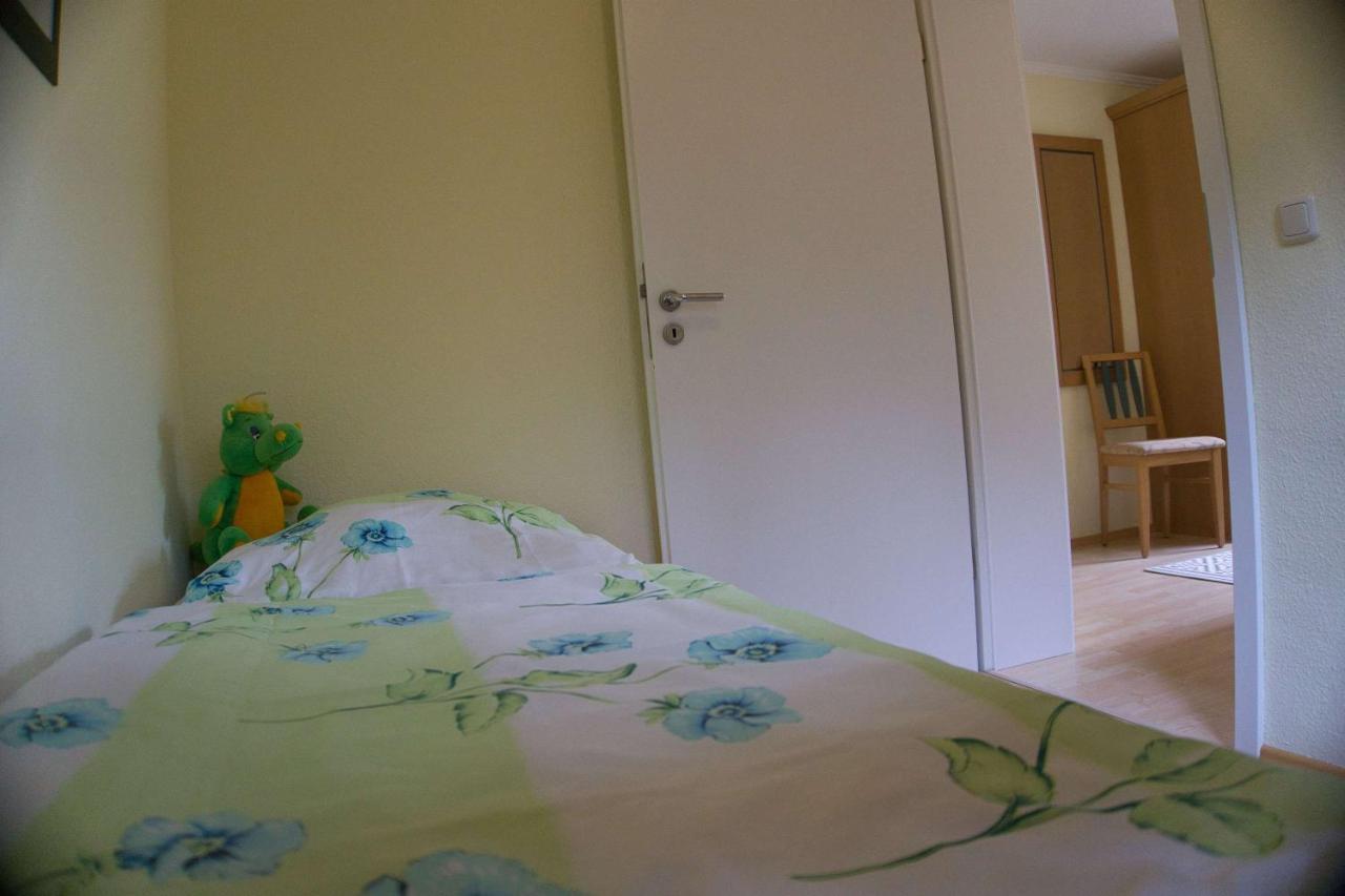 F-1042 Ferienwohnung Enna Sellin  Exteriör bild